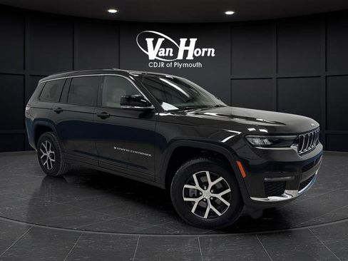 Used 2025 Jeep Grand Cherokee L Limited image 41