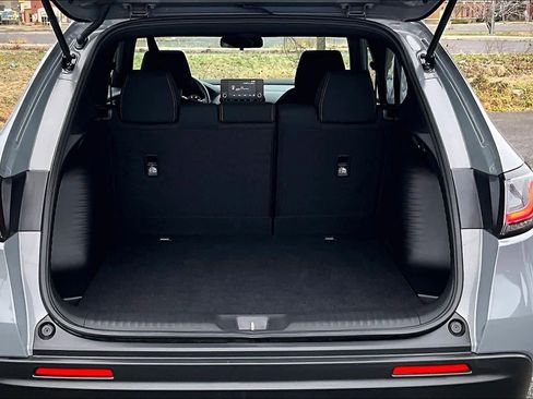 Used 2025 Honda HR-V Sport image 19