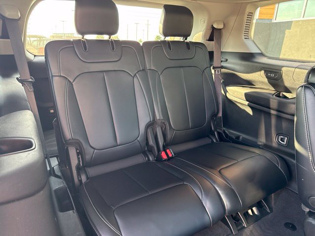 Used 2021 Jeep Grand Cherokee L Limited AWD/4WD image 12