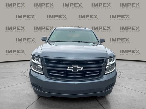 Used 2020 Chevrolet Suburban Premier AWD/4WD image 8