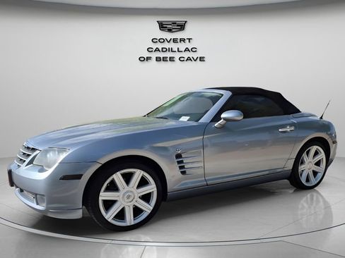 Used 2006 Chrysler Crossfire Limited image 4