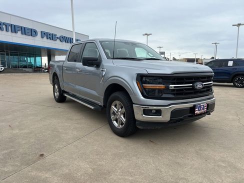 Used 2025 Ford F150 XLT w/ Equipment Group 301A Standard AWD/4WD image 3