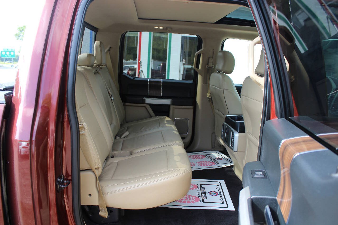Used 2015 Ford F150 Lariat AWD/4WD image 24