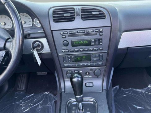 Used 2004 Ford Thunderbird RWD image 13