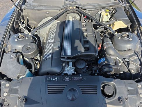 Used 2003 BMW Z4 3.0i RWD image 13