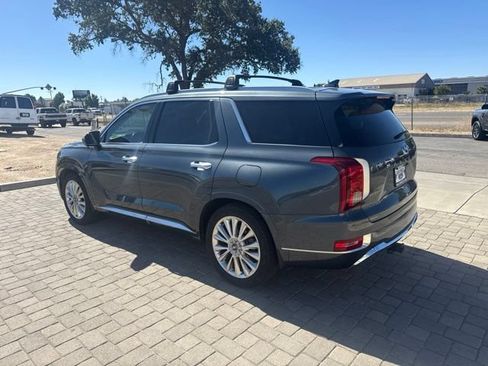 Used 2020 Hyundai Palisade Limited FWD image 3