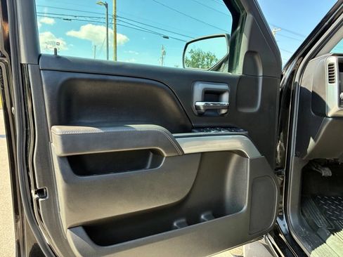 Used 2017 Chevrolet Silverado 1500 LT w/ All Star Edition AWD/4WD image 22