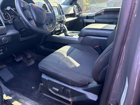 Used 2020 Ford F150 XLT w/ Equipment Group 302A Luxury AWD/4WD image 10