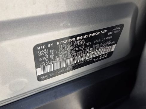 Used 2023 Mitsubishi Outlander SE FWD image 19