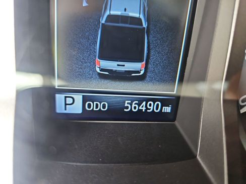 Used 2022 Toyota Tacoma SR5 RWD image 17