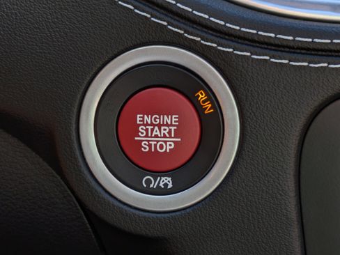 Used 2022 Dodge Charger SRT Hellcat image 33