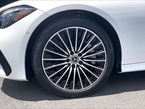 Certified 2024 Mercedes-Benz CLE 450 4MATIC Coupe image 7
