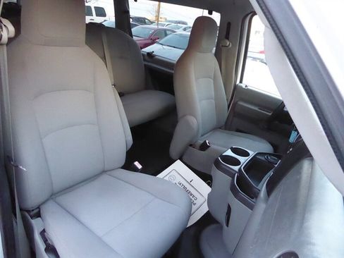 Used 2009 Ford E-350 and Econoline 350 XL image 20