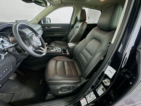 Used 2025 MAZDA CX-5 AWD 2.5 S w/ Preferred Package image 13