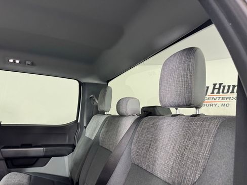 Used 2023 Ford F250 XLT w/ FX4 Off-Road Package image 18