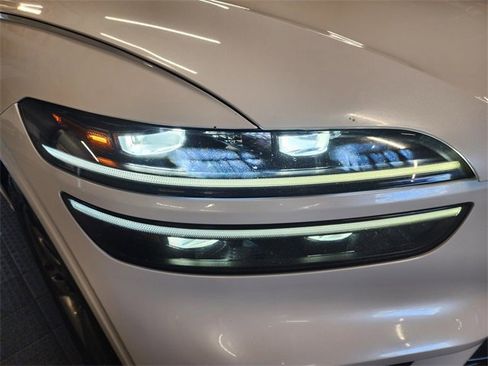 Used 2022 Genesis GV70 3.5T Sport w/ Sport Advanced Package image 4