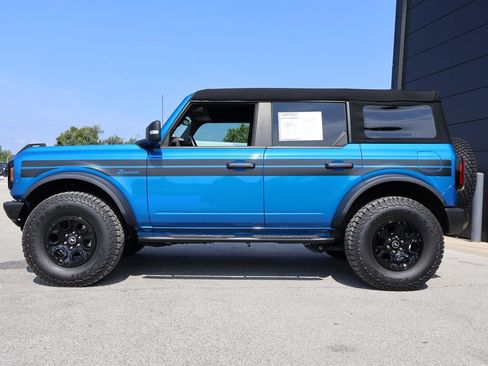 Used 2024 Ford Bronco Wildtrak AWD/4WD image 2