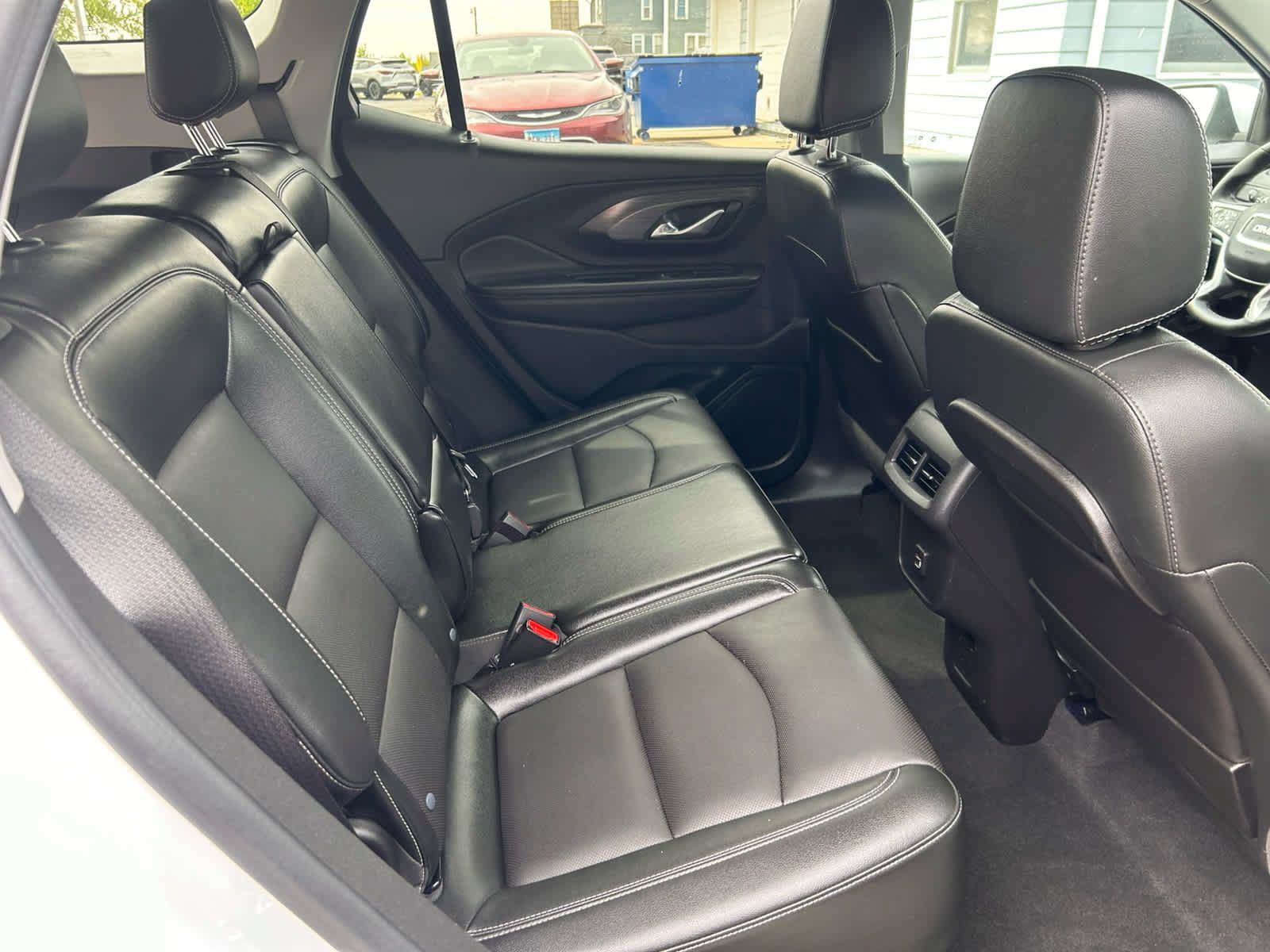 Used 2023 GMC Terrain SLT w/ Tech Package AWD/4WD image 26