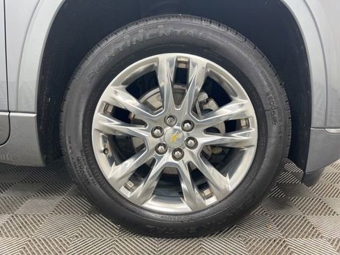 Used 2019 Chevrolet Traverse High Country w/ LPO, Floor Liner Package AWD/4WD image 5