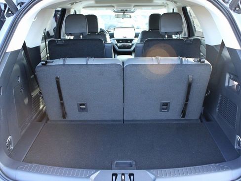 New 2026 Ford Explorer Active w/ Active Comfort Package AWD/4WD image 10