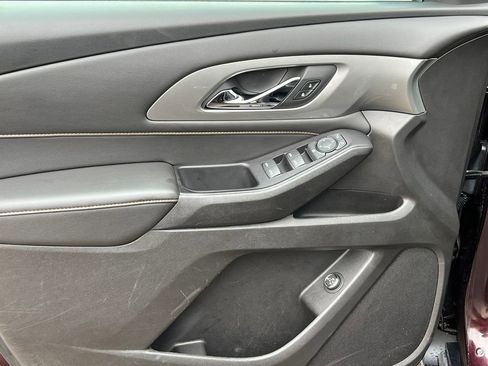 Used 2019 Chevrolet Traverse LT image 15