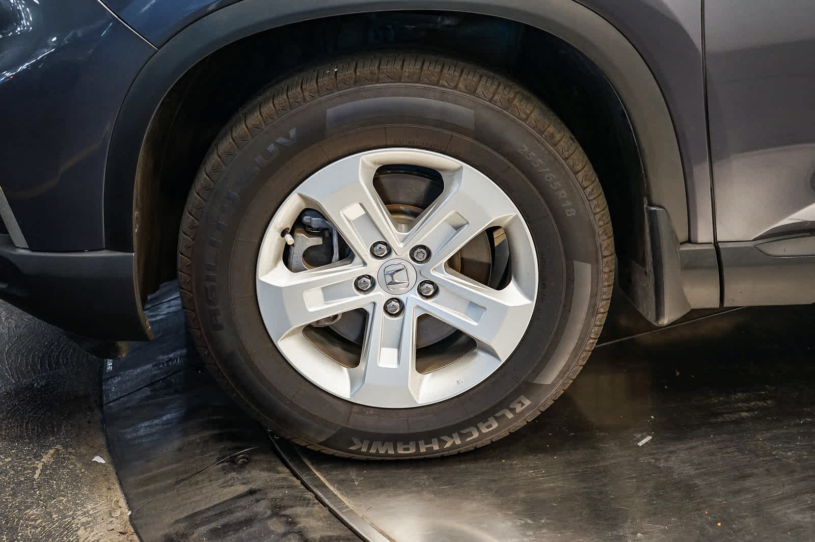 Used 2023 Honda Pilot LX image 6