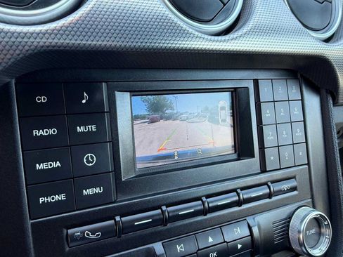 Used 2018 Ford Mustang GT RWD image 21