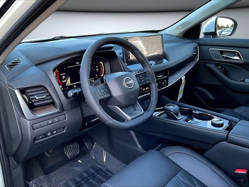New 2026 Nissan Rogue Platinum AWD/4WD image 7