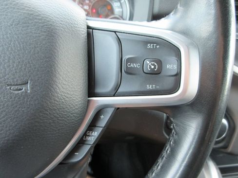 Used 2020 RAM 1500 Big Horn AWD/4WD image 27