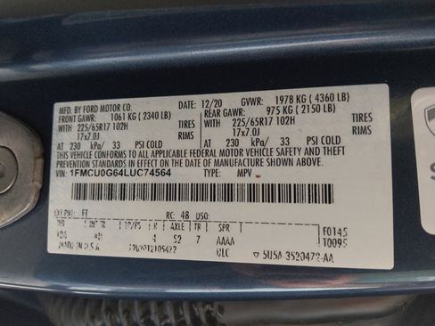 Used 2020 Ford Escape SE image 33