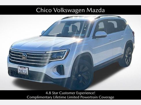 Certified 2026 Volkswagen Atlas SE w/ Black Wheel Package image 1