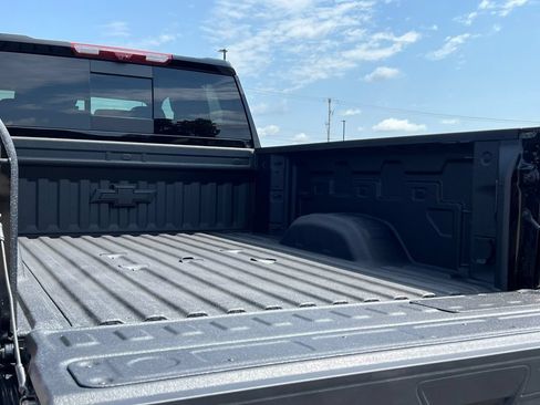 Used 2026 Chevrolet Silverado 2500 LTZ w/ Trail Boss Package AWD/4WD image 8