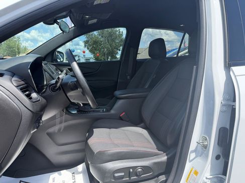 Used 2024 Chevrolet Equinox RS FWD image 16