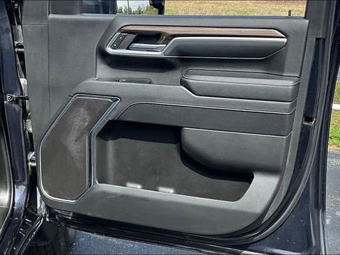 Used 2024 Chevrolet Silverado 2500 LT w/ All Star Edition image 29