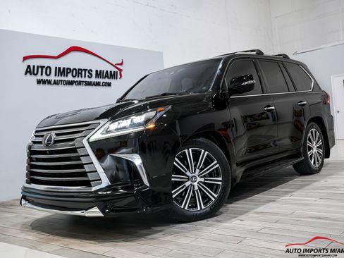 Used 2021 Lexus LX 570 4WD w/ Luxury Package image 94