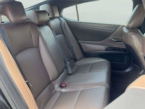 Used 2024 Lexus ES 350 w/ Premium Package FWD image 44