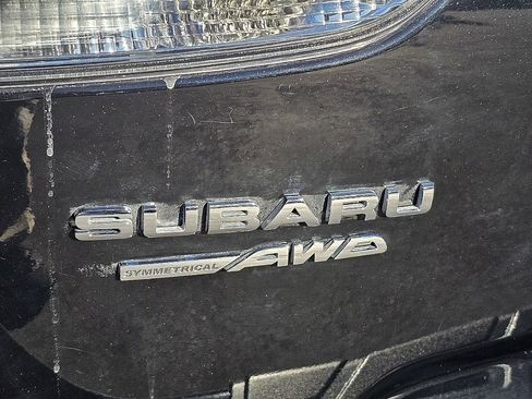 Used 2023 Subaru Forester Premium image 12