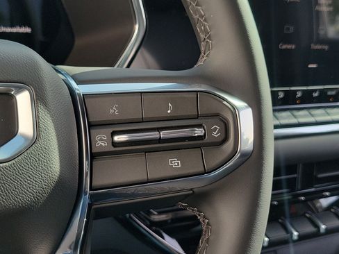 New 2026 GMC Canyon Elevation w/ Convenience Package RWD image 25