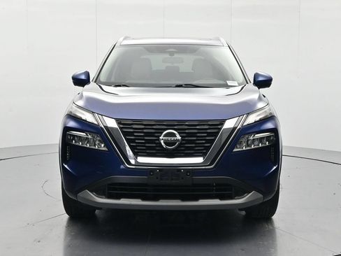 Certified 2021 Nissan Rogue SV w/ Premium Package AWD/4WD image 2