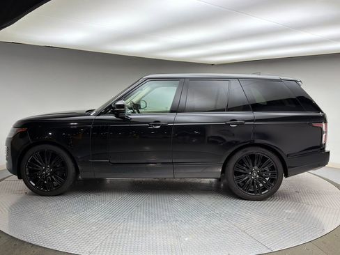 Used 2022 Land Rover Range Rover Westminster Edition image 2