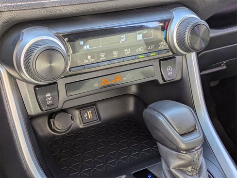 Used 2025 Toyota RAV4 LE image 22