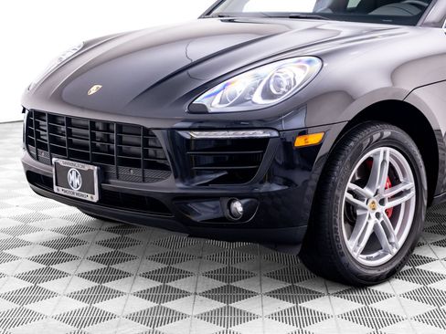 Used 2016 Porsche Macan S AWD/4WD image 36