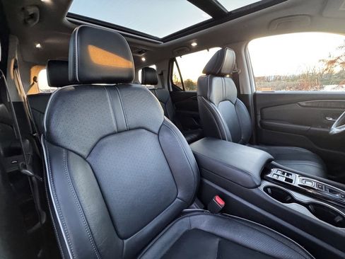 Used 2023 Honda Pilot Elite image 30