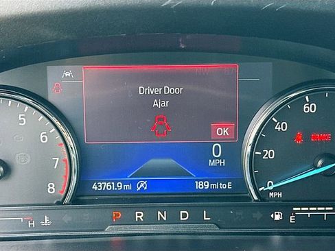 Used 2023 Ford Explorer XLT w/ Equipment Group 202A image 12