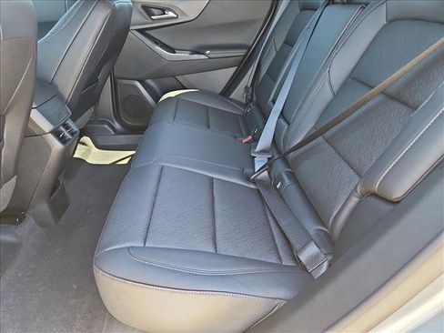 New 2026 Chevrolet Equinox LT w/ Convenience Package II FWD image 16