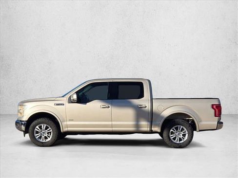 Used 2017 Ford F150 Lariat w/ Equipment Group 501A Mid image 7