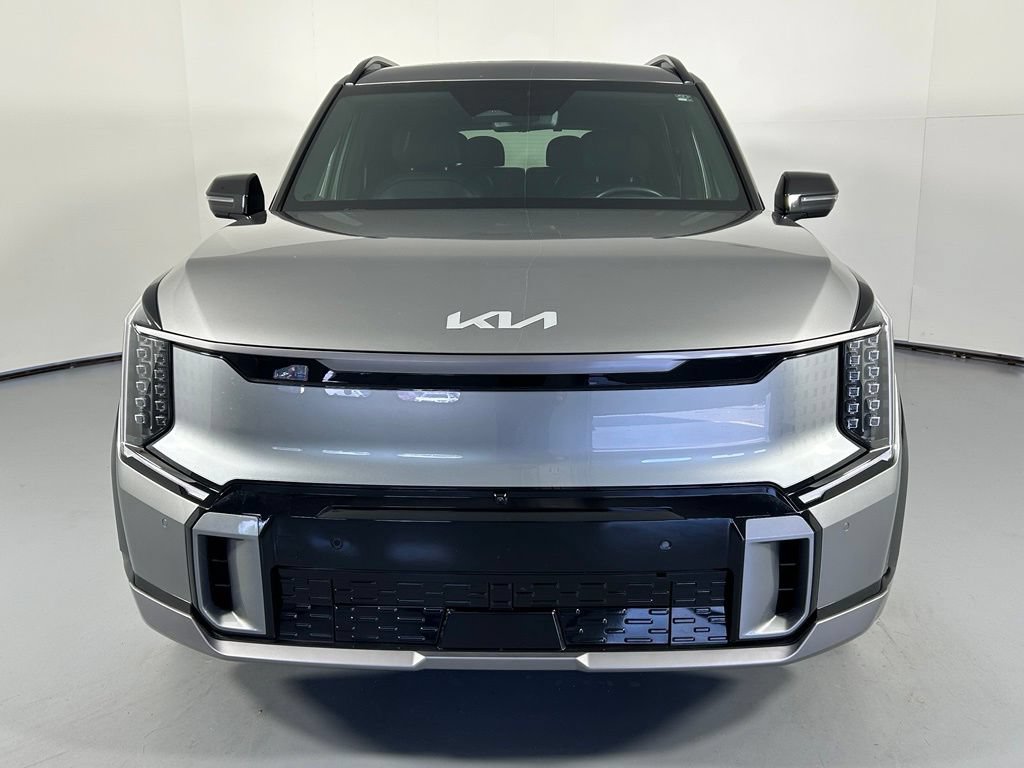Used 2024 Kia EV9 GT-Line AWD/4WD image 2