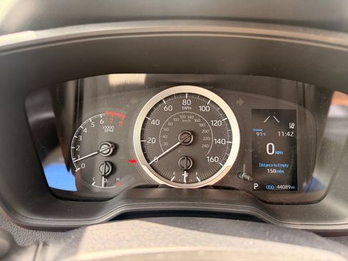 Used 2022 Toyota Corolla LE FWD image 18