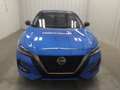 Used 2023 Nissan Sentra SR w/ SR Premium Package FWD image 14