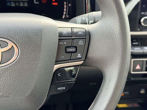 Certified 2025 Toyota Camry LE AWD/4WD image 8